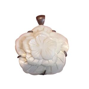 Vintage Sterling Silver Large‎ Mother of Pearl Carved Flower Pendant